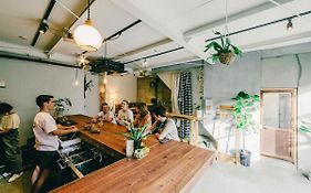 Hippo Hostel&Cafe Bar